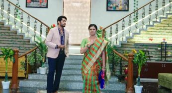 Intinti Gruhalakshmi 19th July Today Episode : ఇంటింటి గృహలక్ష్మి సీరియల్ 19-july-2022 ఎపిసోడ్ ముందుగా మీకోసం, సామ్రాట్ కి చేయిన్ ని ఇచ్చిన తులసి, తులసిని మళ్లీ అవమానించిన సామ్రాట్
