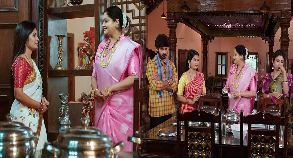Janaki Kalaganaledu 14th July Today Episode : జ్ఞానాంబ రామ జానకిల ఫస్ట్ నైట్ జరగలేదు అని గుర్తు పడుతుందా... జానకి ,రామలను విష్ణు, మల్లికలను ఏమంటుంది... Janaki Kalaganaledu 14th July Today Episode