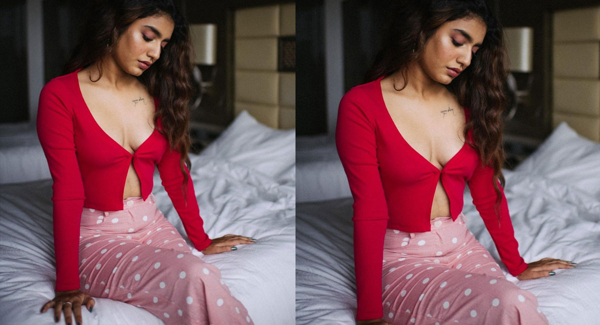 priya prakash varrier latest photos viral