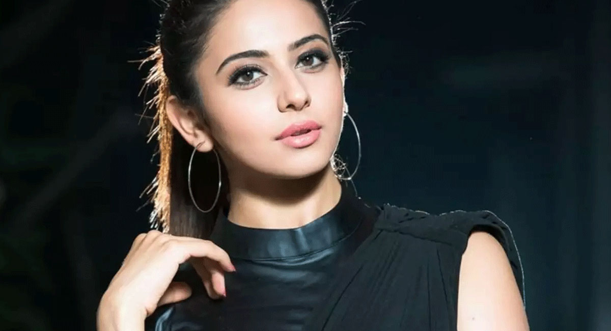 do you know why rakul preet singh is not doing telugu films