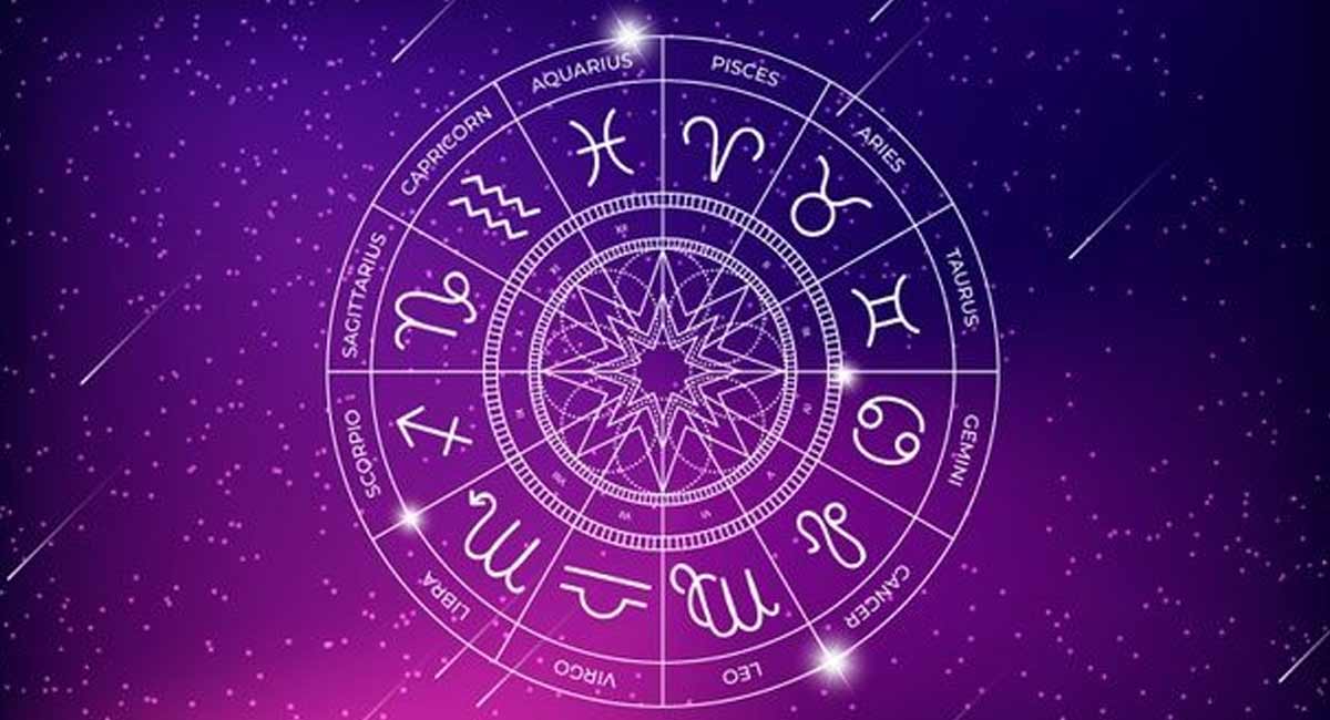 Zodiac Signs : ధనస్సు రాశి వారికి ఆగస్టు నెలలో రాశి ఫలాలు అదేవిధంగా గ్రహస్థితి ఈ విధంగా ఉన్నాయంటే... horoscope August 2022 Zodiac Signs for Sagittarius