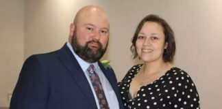 Woman gives her husband for rent in uk