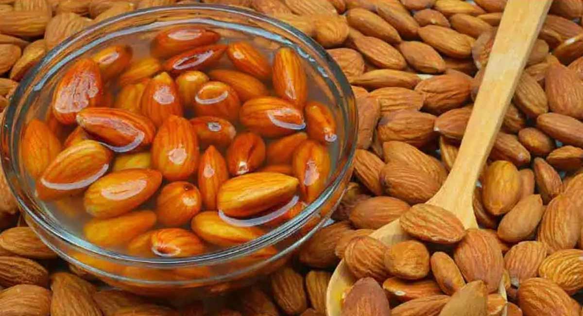 Almond Side Effects : బాదంపప్పులతో ఆరోగ్య ప్రయోజనాలు ఎన్ని ఉన్నాయో, దుష్ప్రభావాలు కూడా అన్నే ఉన్నాయి తెలుసా...? Health tips side effects of almonds