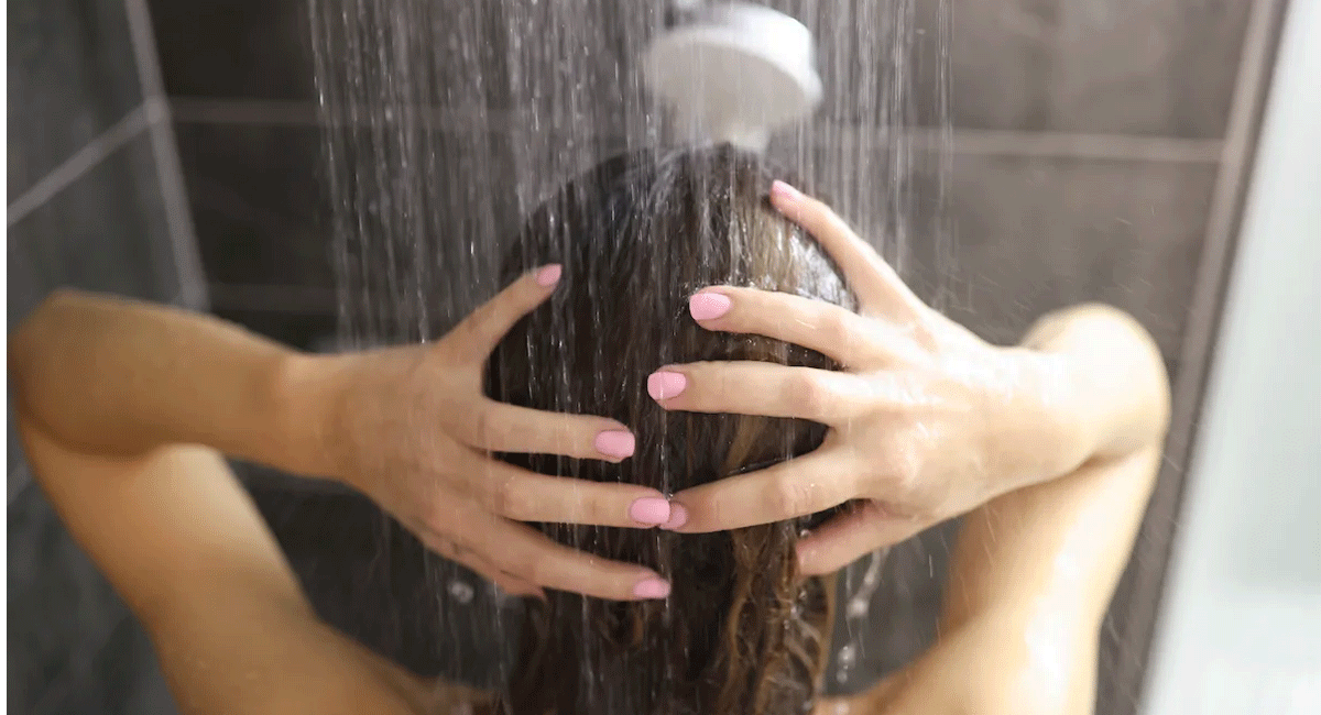 Hot bath : మీరు వేడి నీళ్లతో స్నానం చేస్తున్నారా..... అయితే ఈ అద్భుతమైన విషయాలను తెలుసుకోండి These are the benefits of taking hot water bath
