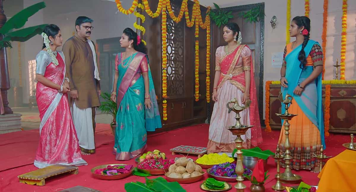 Janaki Kalaganaledu 01 August Today Episode 356 : గోవిందరాజు మల్లికకు దిమ్మతిరిగే షాక్ ఇస్తాడా... మల్లిక జానకిని ఏమంటుంది.. Janaki Kalaganaledu 01 August Today Episode 356