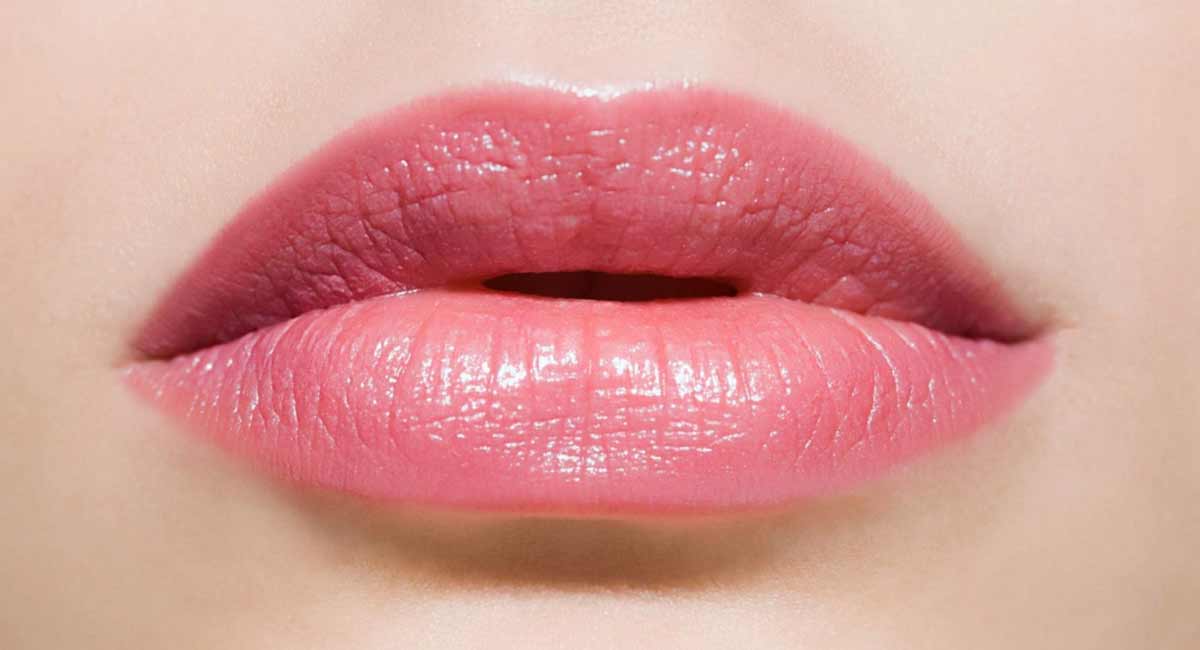Beauty Tips : మీ పెదవులు ఎర్రగా లేత గులాబీ రంగులోకి మారాలంటే.... ఈ విధంగా చేస్తే చాలు. If you want your lips to turn red to light pink just do it like this