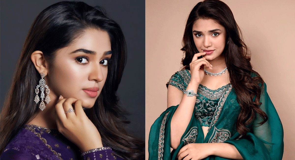 Krithi Shetty : తొందరపడుతున్న కృతి శెట్టి... గట్టి వార్నింగ్ ఇచ్చిన ఫాదర్... Heroin krithi shetty father give her warning