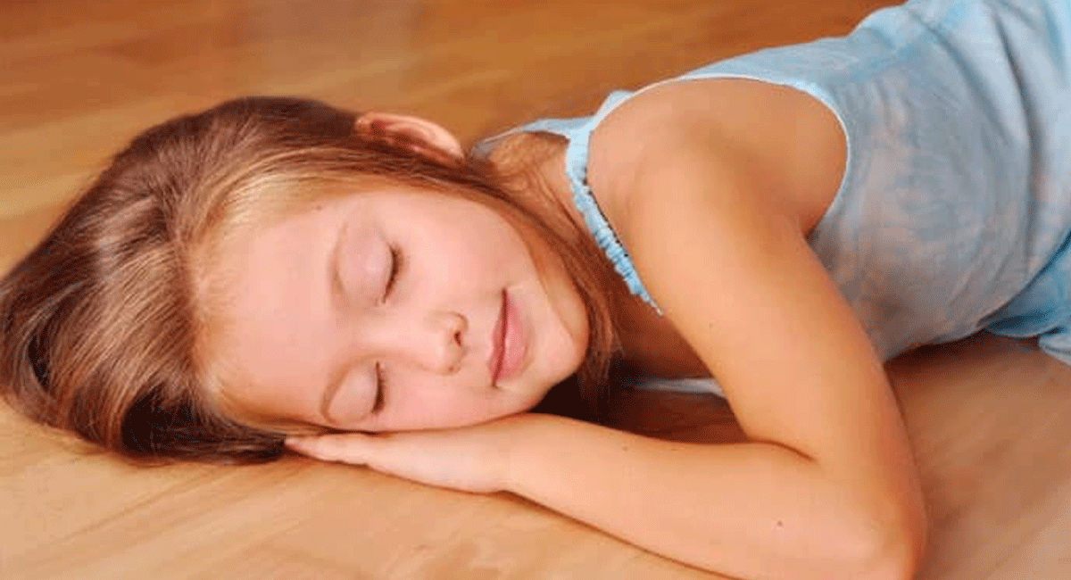 Sleeping On Ground : నేలపై నిద్రిస్తున్నారా...? ఈ ఐదు ప్రయోజనాల మీకోసం Sleeping on the floor is for you