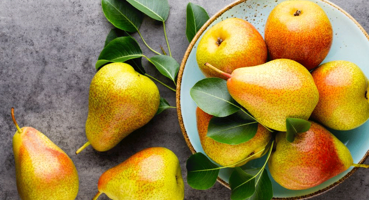 Pears Health Benefits : ఈ పండు రోజు ఒకటి తింటే చాలు.. హృదయ సమస్యలకు చెక్ పెట్టవచ్చు. Eating one fruit a day can check heart problems