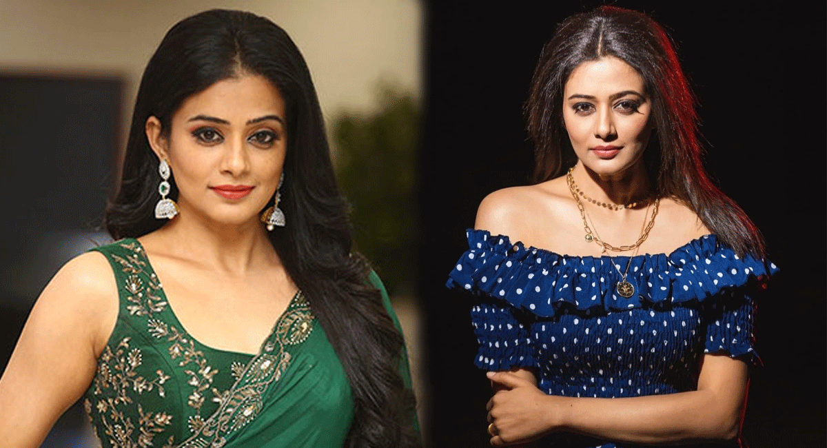 Priyamani : ఆ ఫ్యామిలీ హీరోల వలనే... ప్రియమణికి అవకాశాలు రావట్లేదా... Because of those family heroes, Priyamani doesn't get opportunities