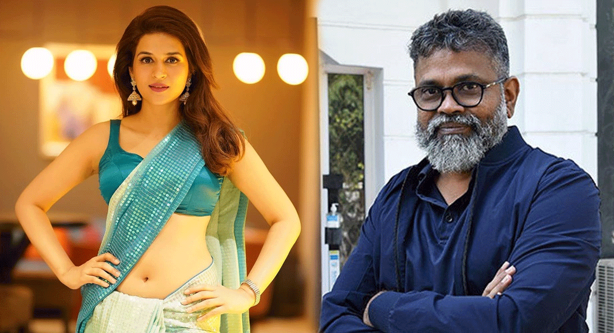 shradha das requesting to director sukumar for that seen