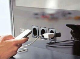 usb c mandatory to all smart phone devices